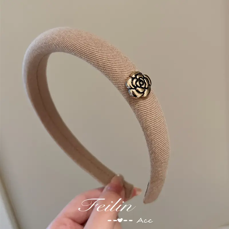 SKU-02-卡其色山茶花细发箍.jpg