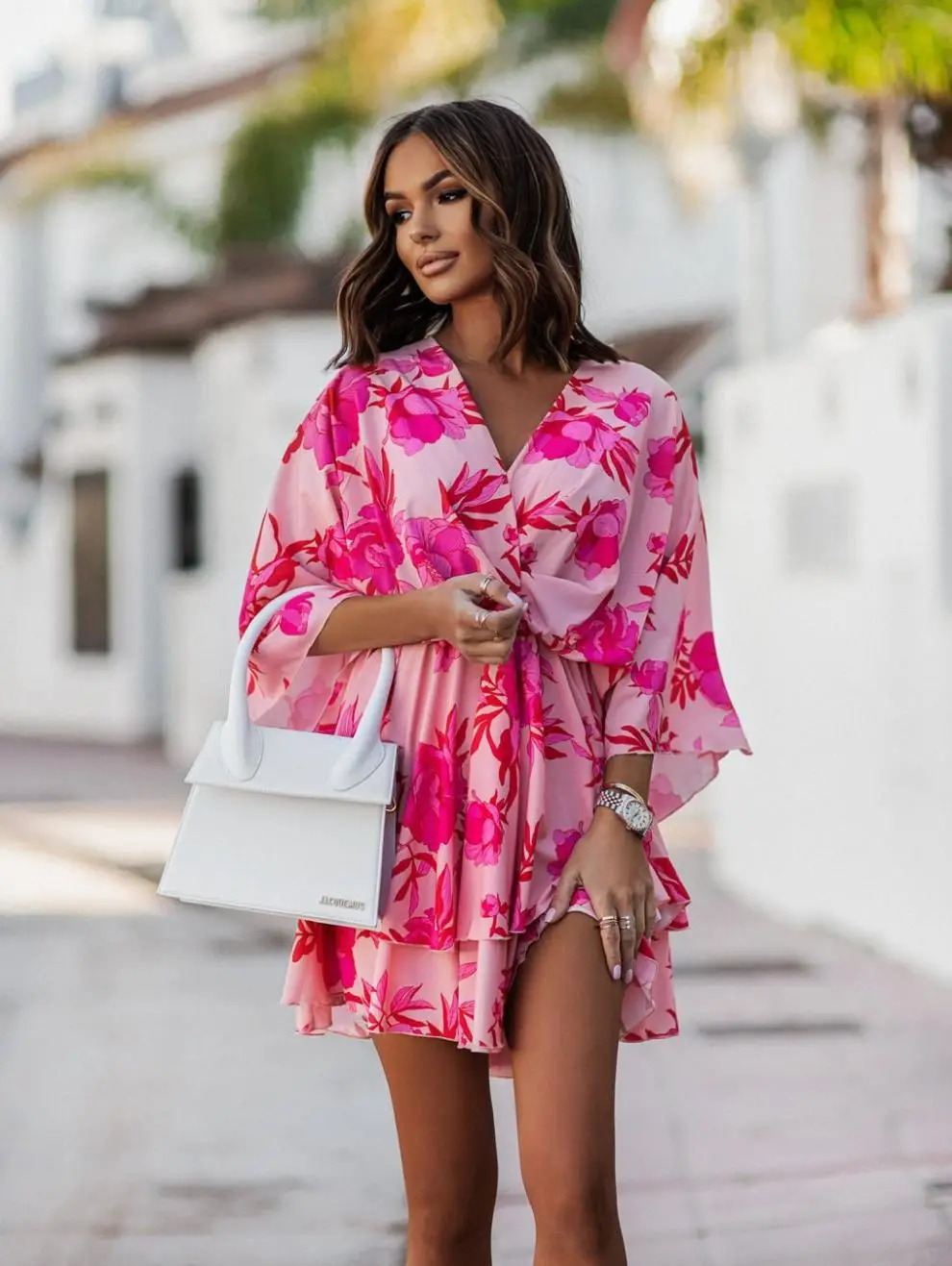 2023 Pink Wave Print V-Neck Dress with Belt — feature 11