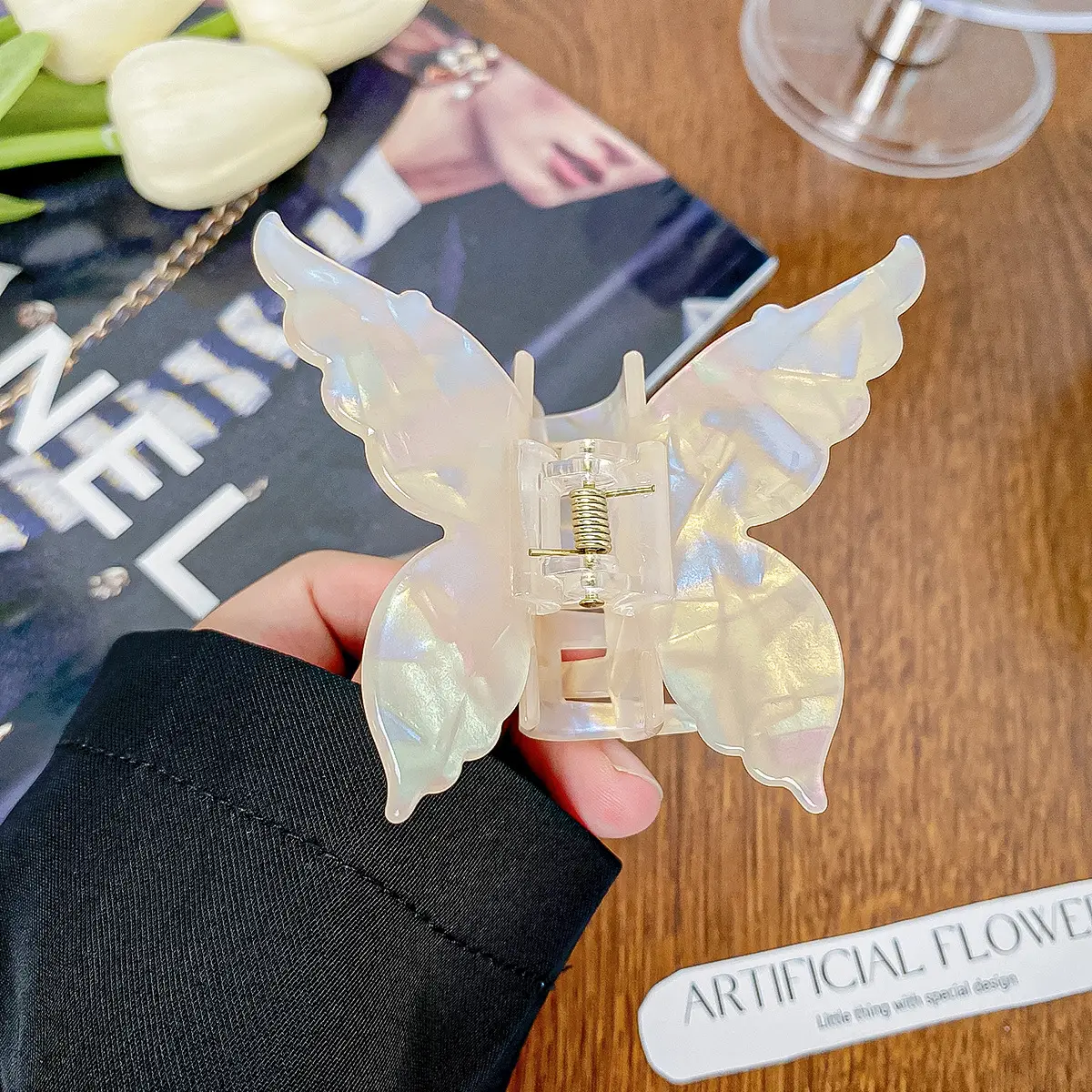 Artificial Butterfly Hair Clip for Women Mermaid Hijimi Style - Image 7