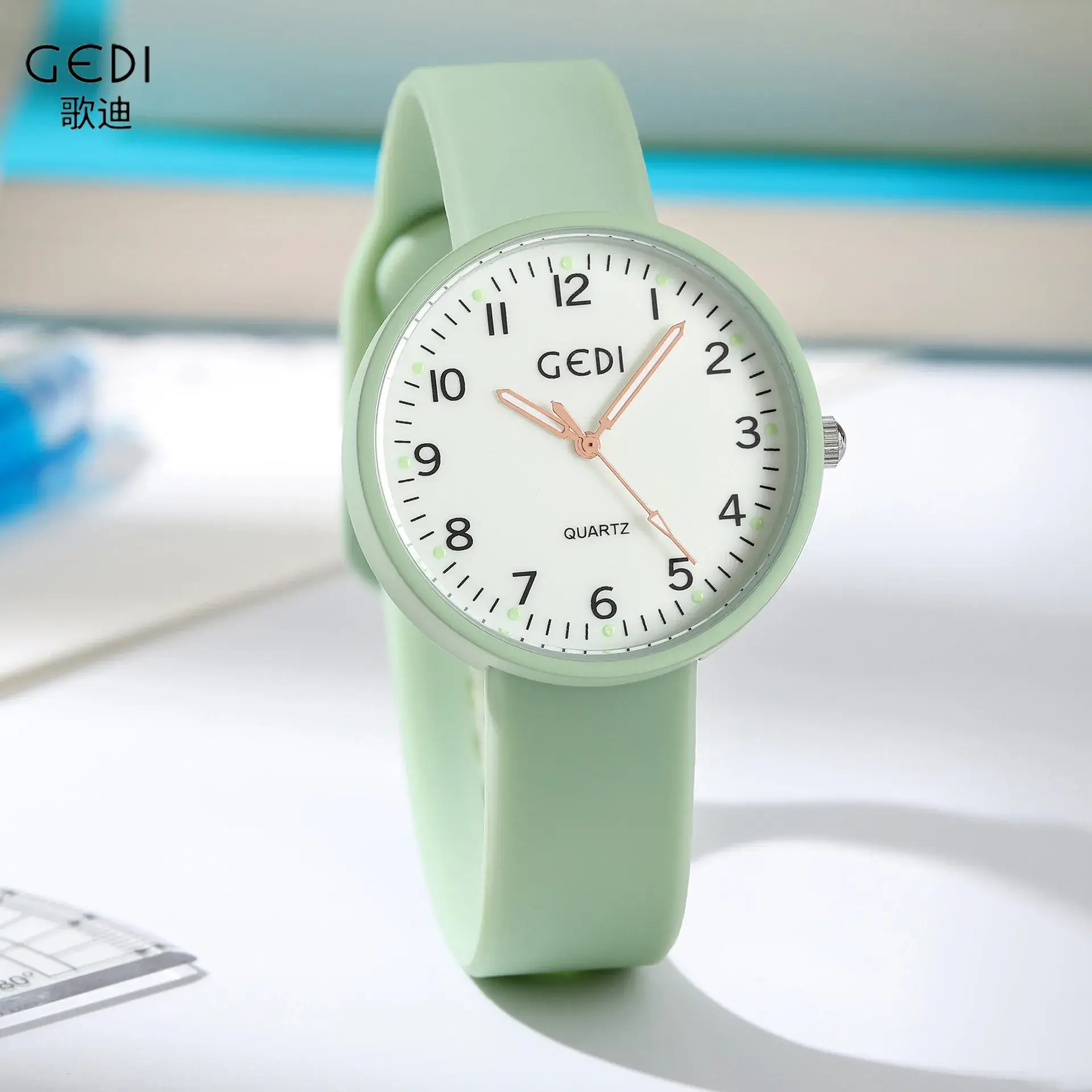 Pink Jelly Silicone Women's Quartz Watch - Image 9