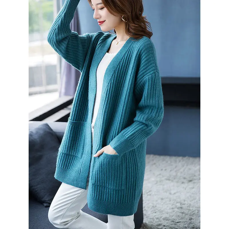 2024 Teal Knit Cardigan with Flap Pocket Pants - Image 9