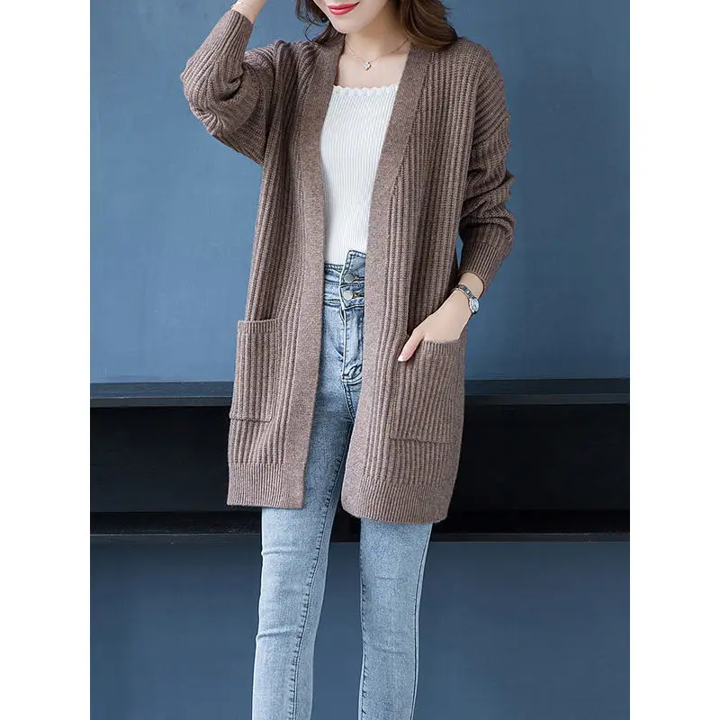 2024 Teal Knit Cardigan with Flap Pocket Pants - Image 11