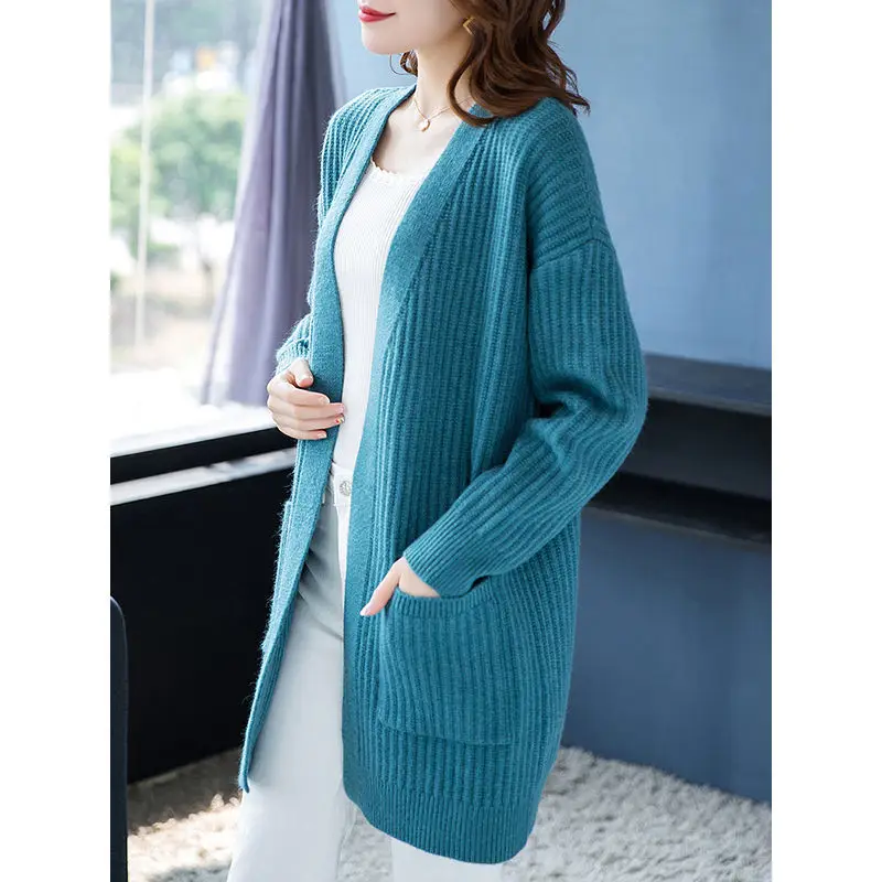 2024 Teal Knit Cardigan with Flap Pocket Pants - Image 3
