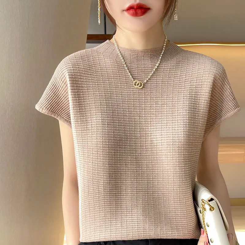 Women's White Knitted Checkered T-Shirt Half Turtleneck - Image 3