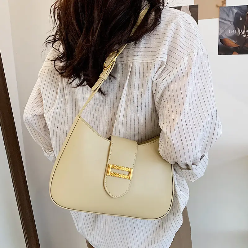 Women's Beige Shoulder Bag with Gold Clasp 2022 - Image 8