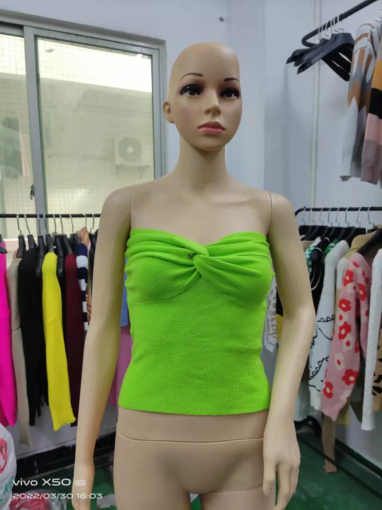 Women's Twisted Knit Backless Camisole Shorts Set