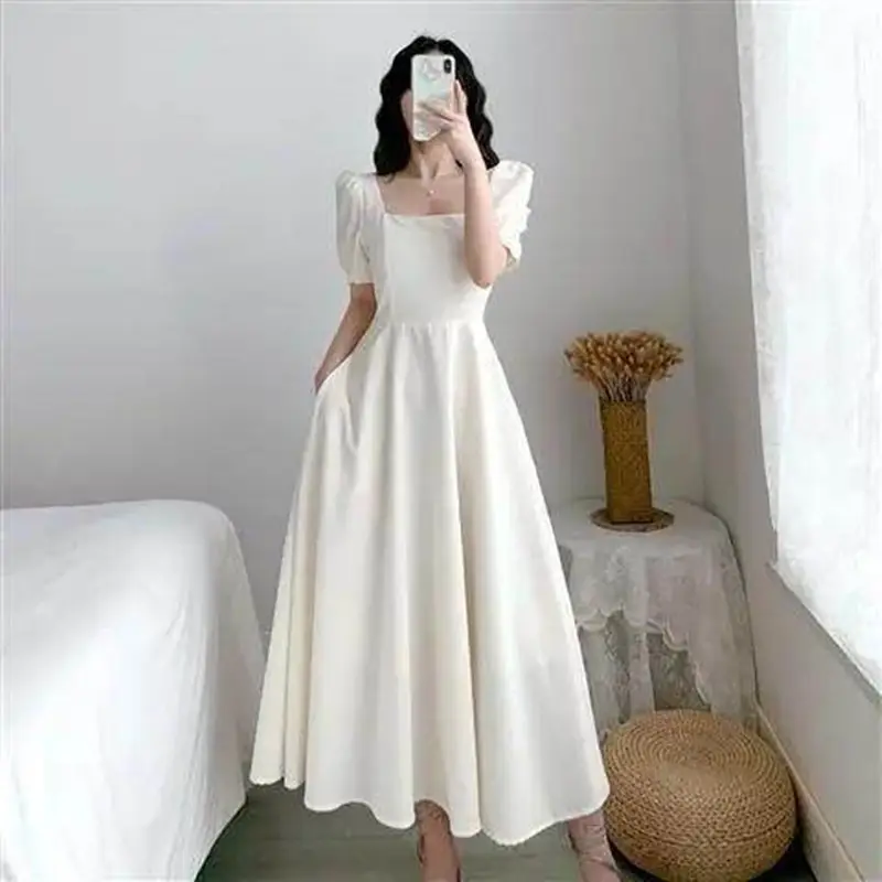 Women's Maroon Puff Sleeve Skirt Dress - Image 4