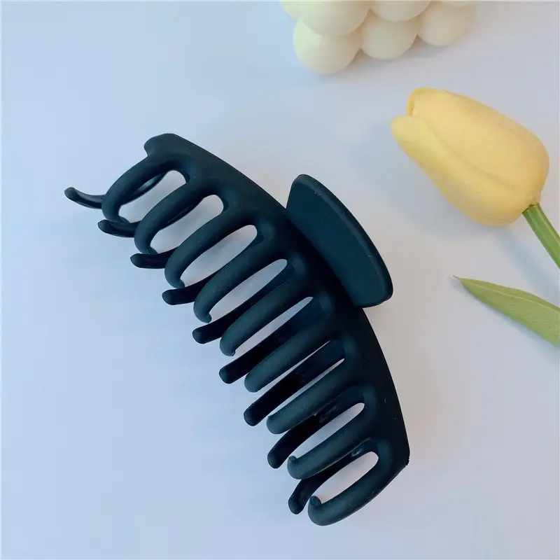 Korean Style Large Back Clip for Women