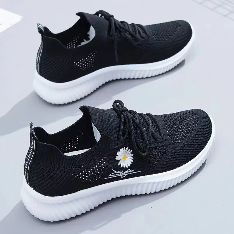 2025 Spring and Summer New Shoes Women's Feiwei Breathable Student White Shoes Mesh Sports Shoes Casual Shoes Women's Wholesale