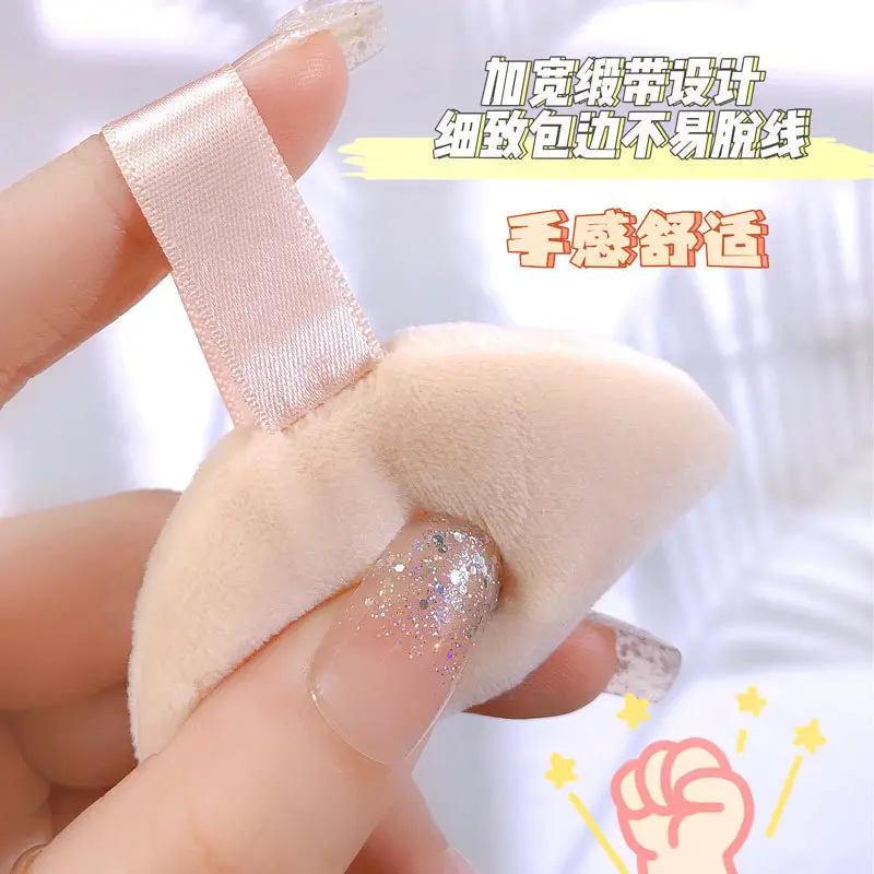 Velvet Foundation Puff for Dry & Wet Makeup - Image 3
