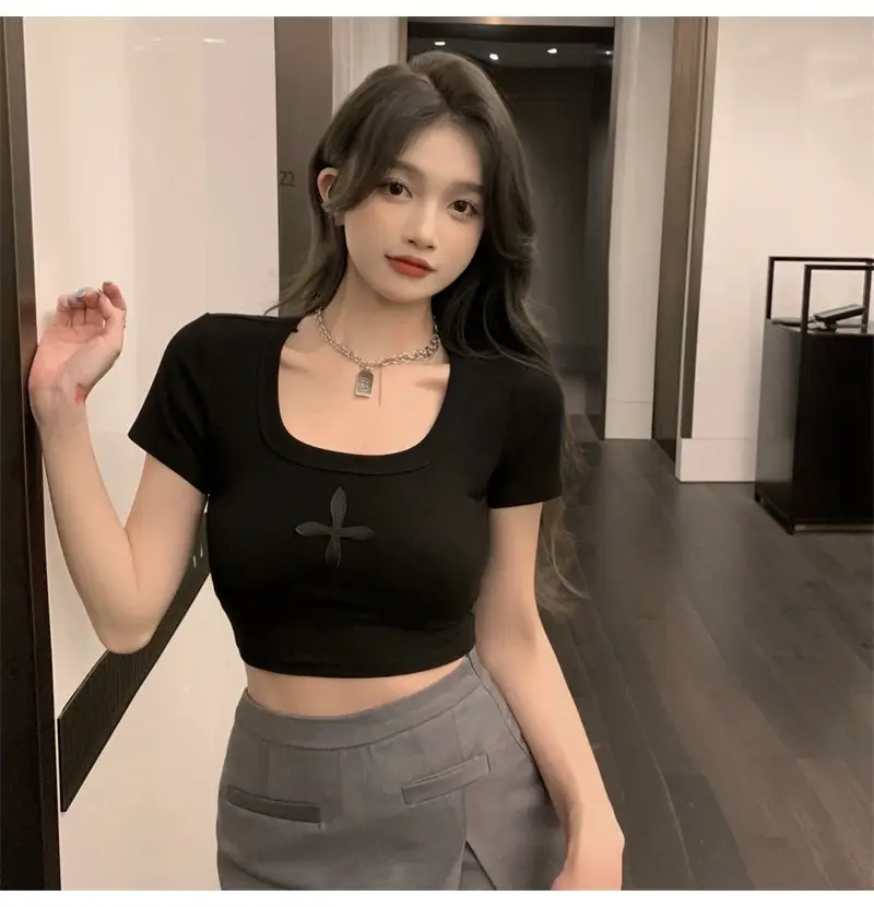 Black U-Neck Exposed Collar Top for Women — feature 17