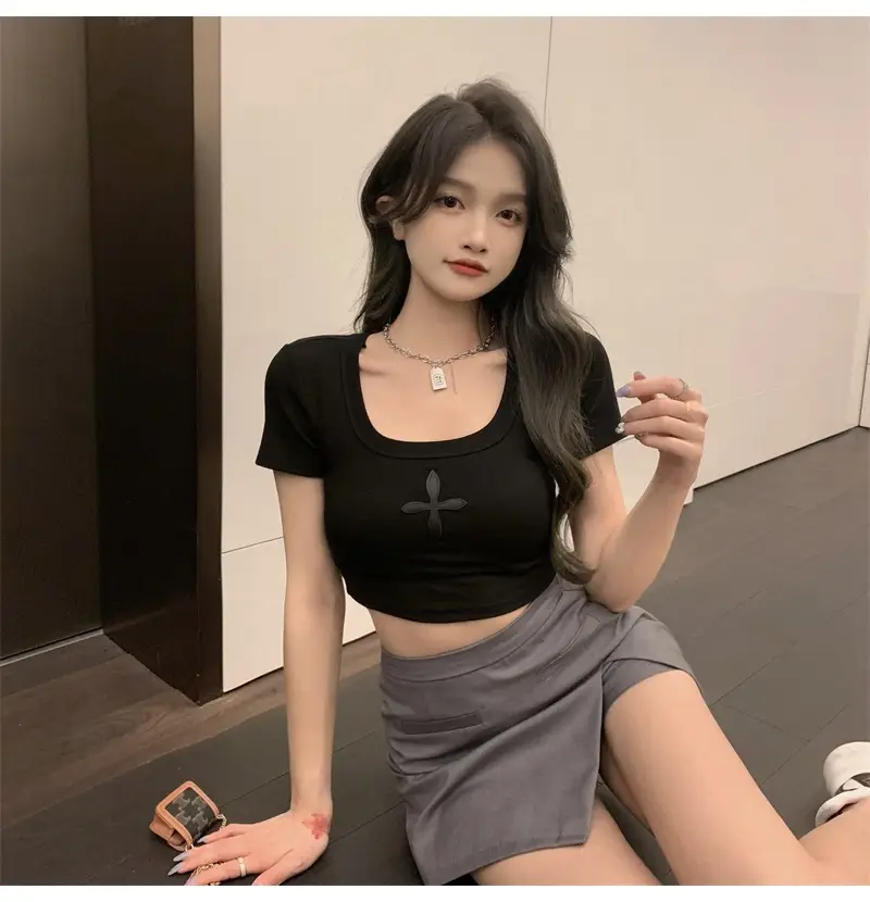 Black U-Neck Exposed Collar Top for Women — feature 24