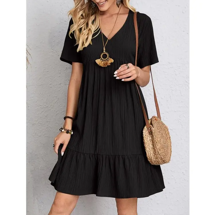 2022 Women's Green V-Neck Ruffled Dress - Image 11