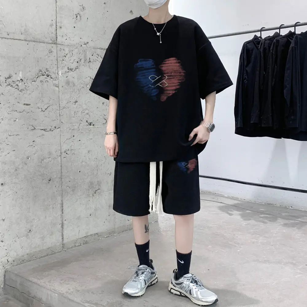 Men Oversize Black Heart Print Shorts Set