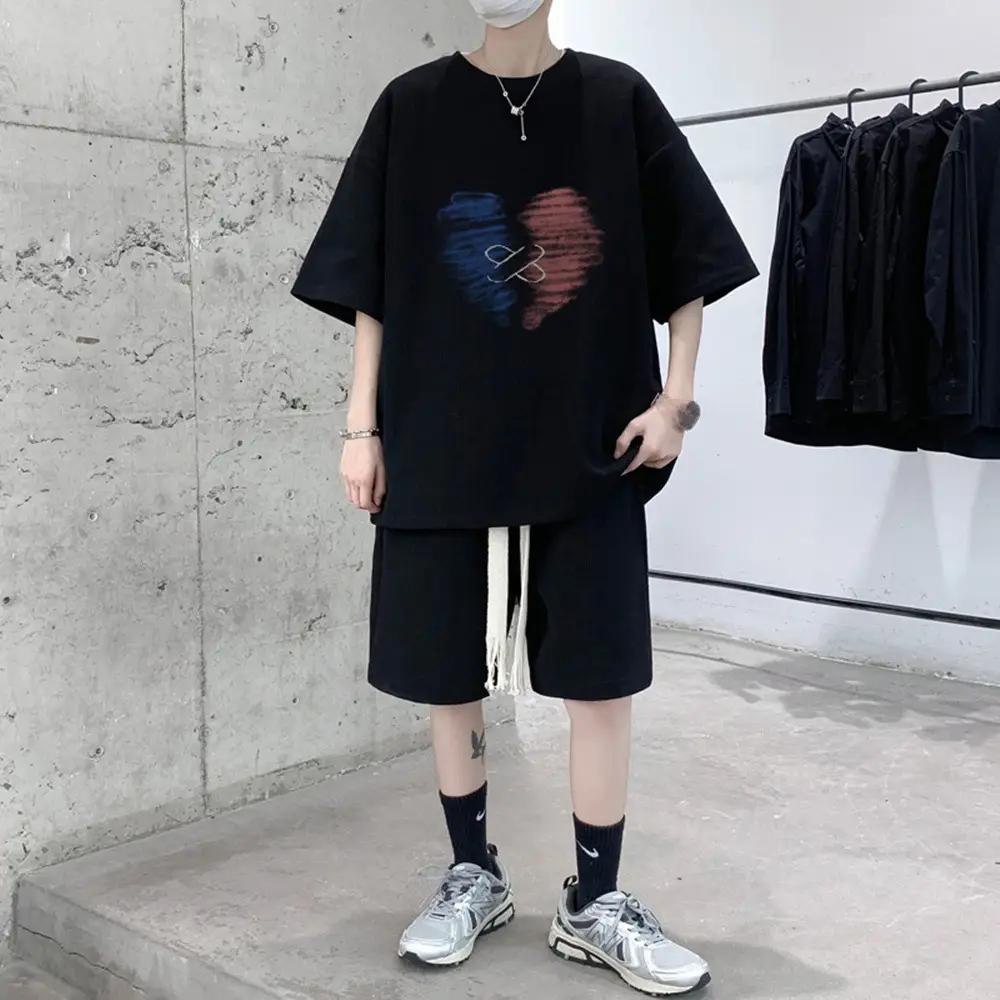 Men Oversize Black Heart Print Shorts Set