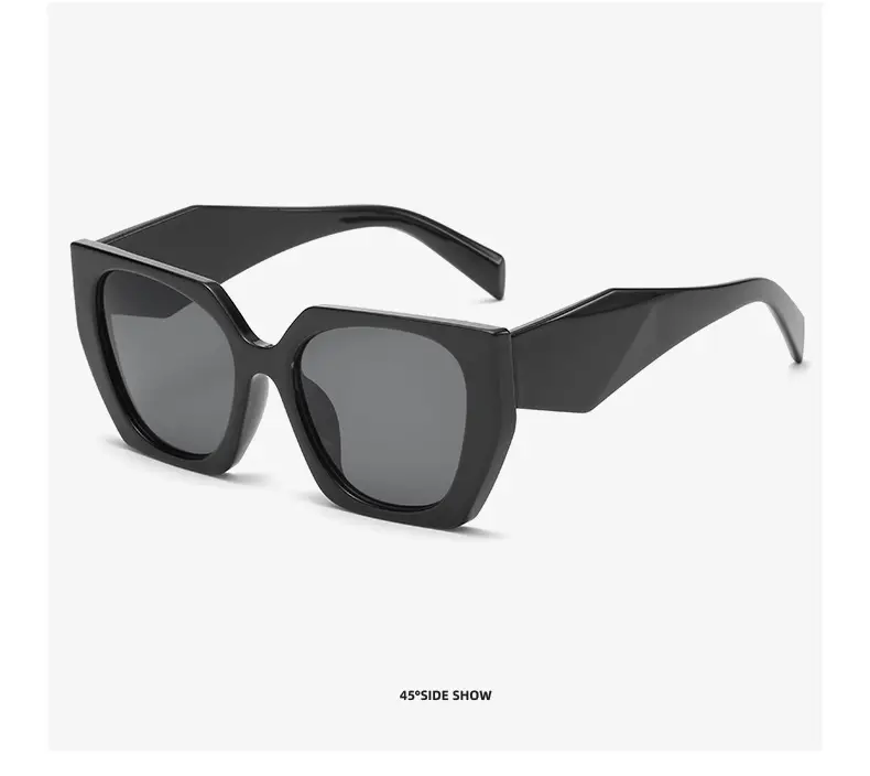 New European Sunglasses Diamond Temples Contrasting Colors — feature 15