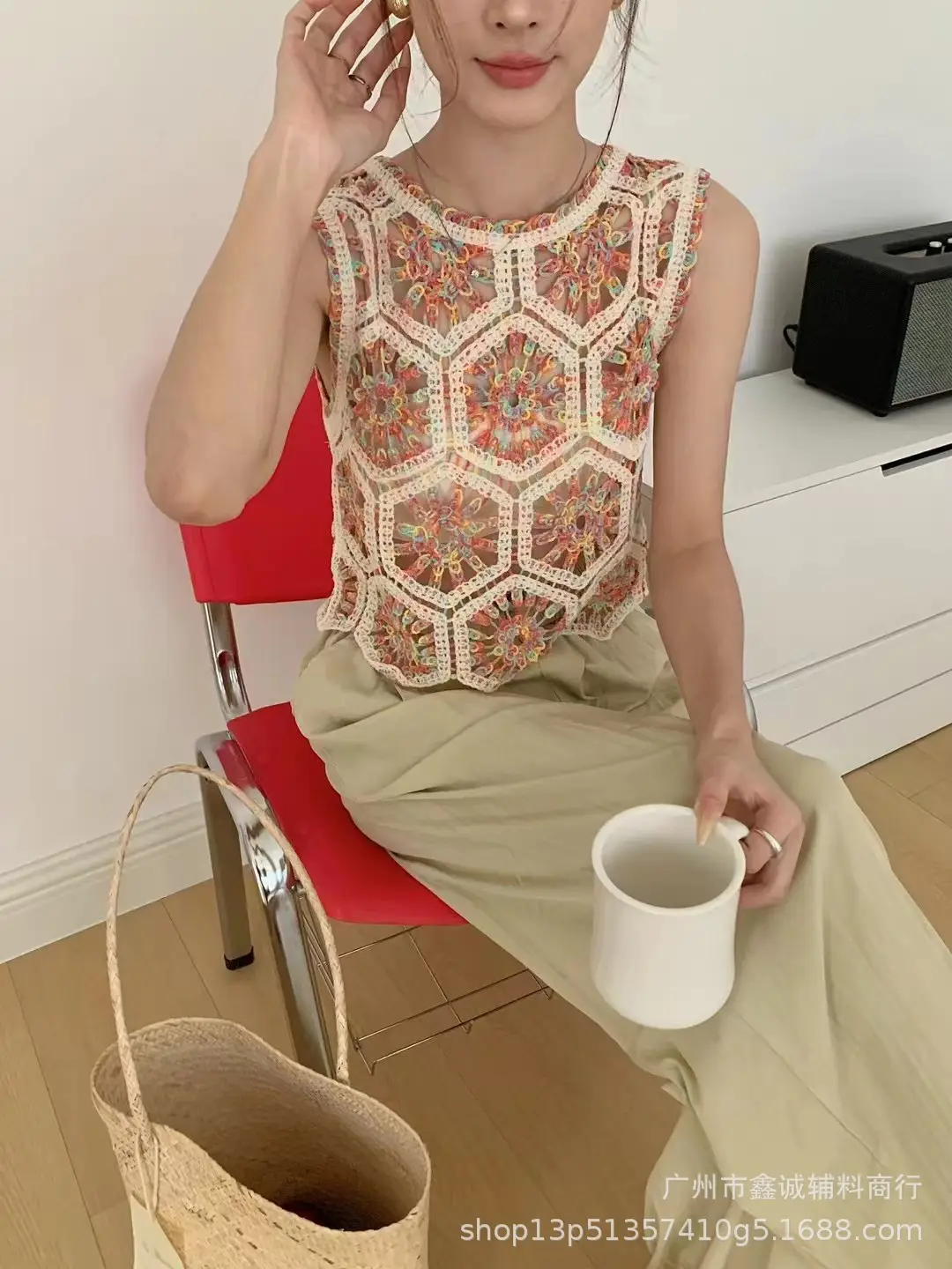 Women's Embroidered Knitted Vest with Hollow Blouse Design