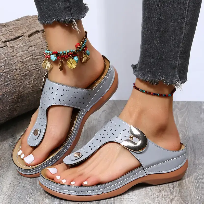 Women's Red Wedge Sandals Spring Summer Beach Slippers - Image 4