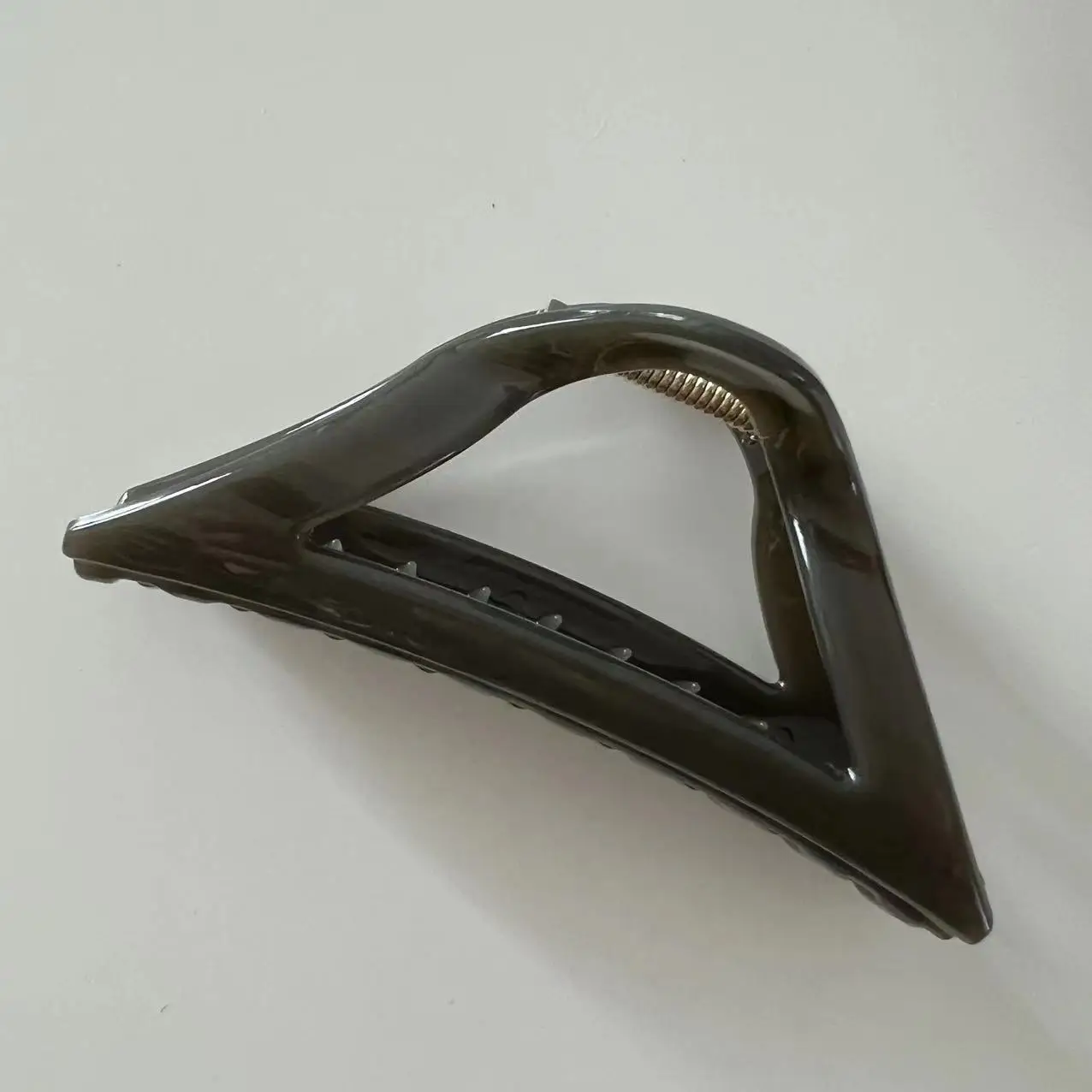 Triangular Hair Clip for Women Large Size Thick Hair - Image 2