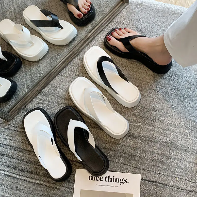Women Black Korean Muffin Flip Flops Thick Sole 2023