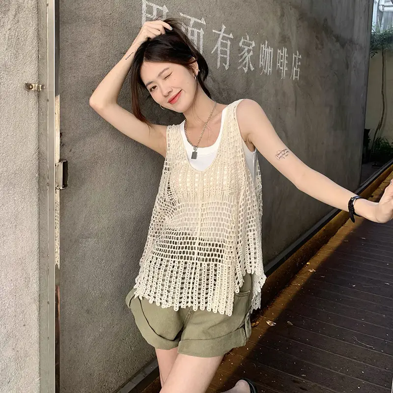 Women's White Crochet Hollow Knitted Vest Vest Summer Outfit Korean Style — feature 15