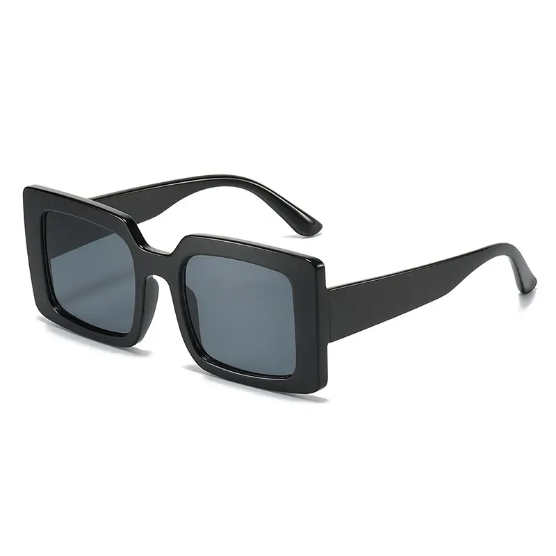 Square Sunglasses for Women Tortoise Print Gradient Shades - Image 3