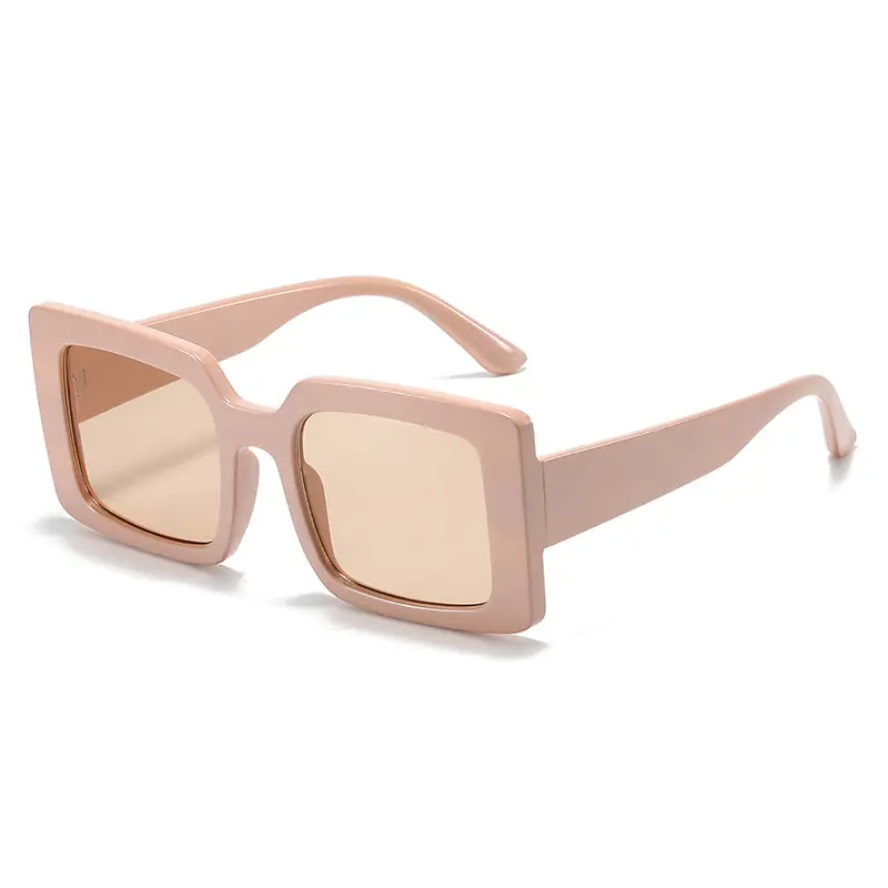 Square Sunglasses for Women Tortoise Print Gradient Shades - Image 4