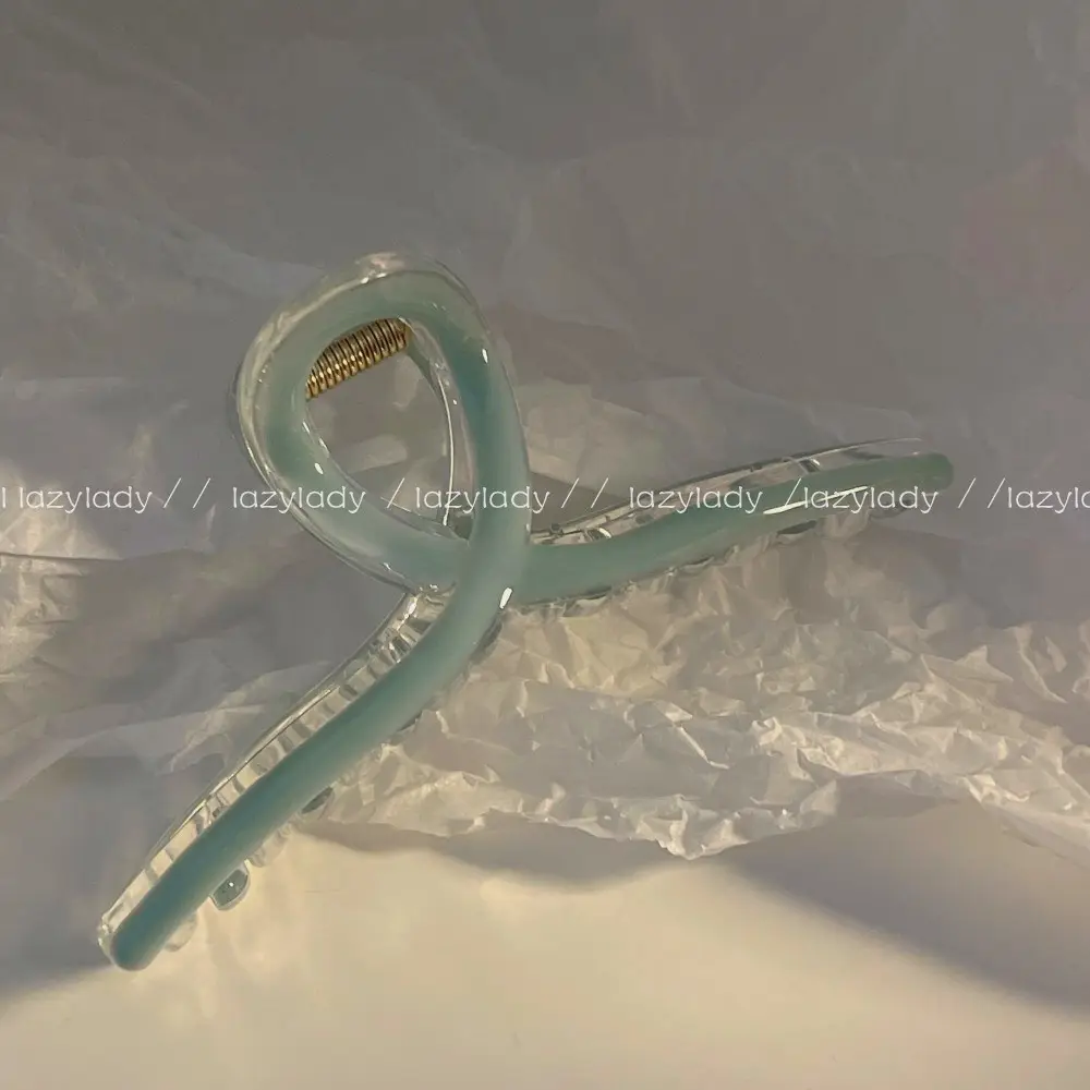 Spring Hair Clip Shark Oil Catcher White - Image 3