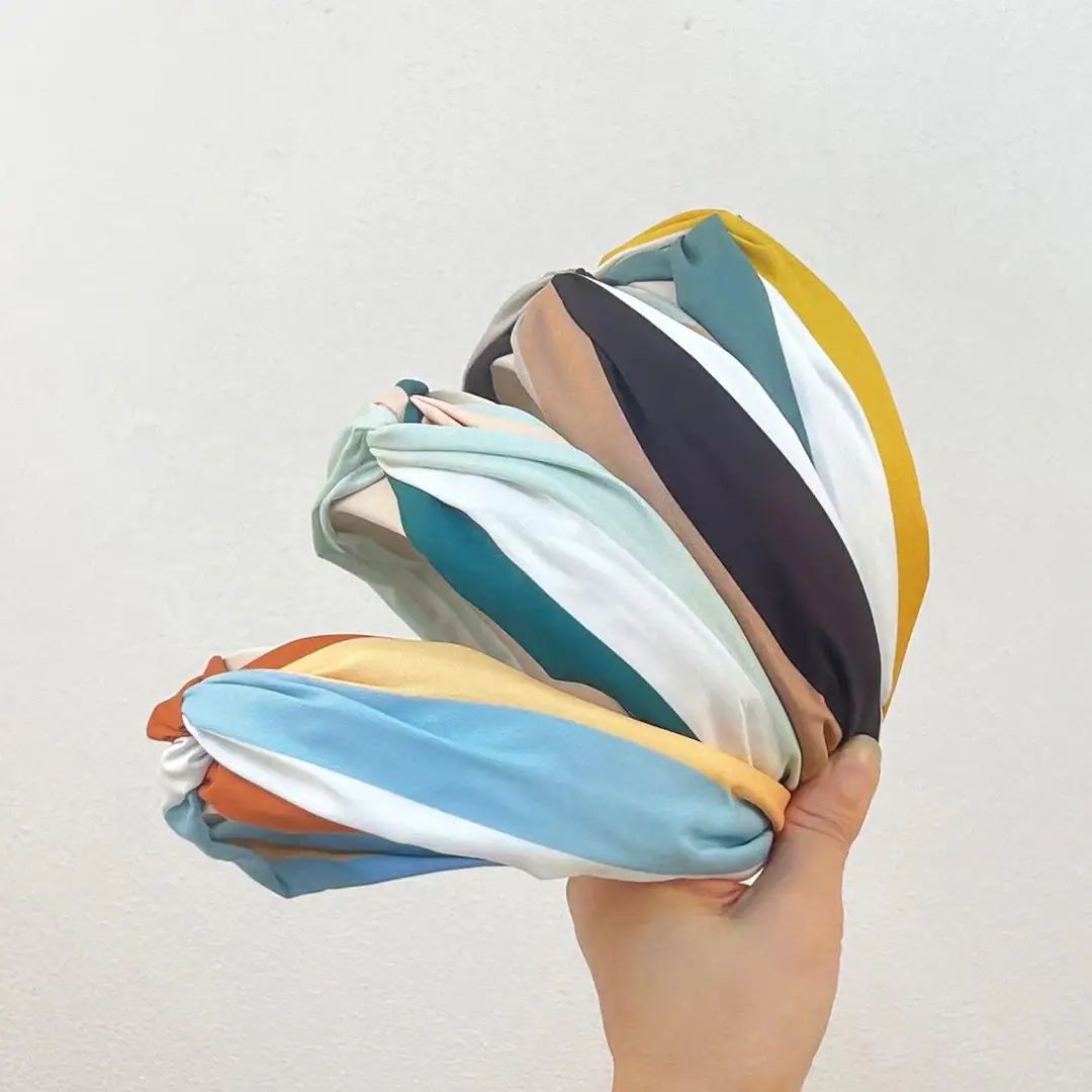 New Cross Hairband with Contrast Fabric Wide Brim — feature 6