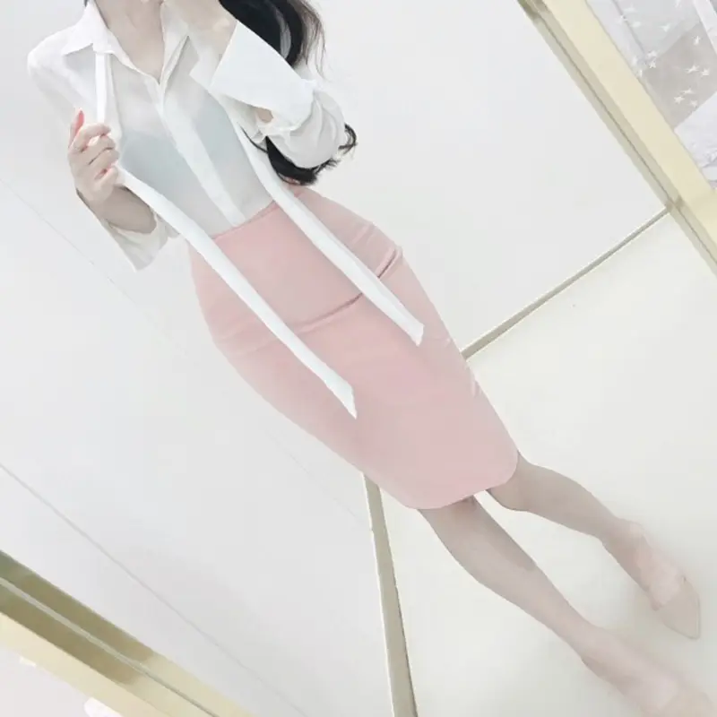Women's Red Rear Split Slimming Skirt Mid Length - Image 7