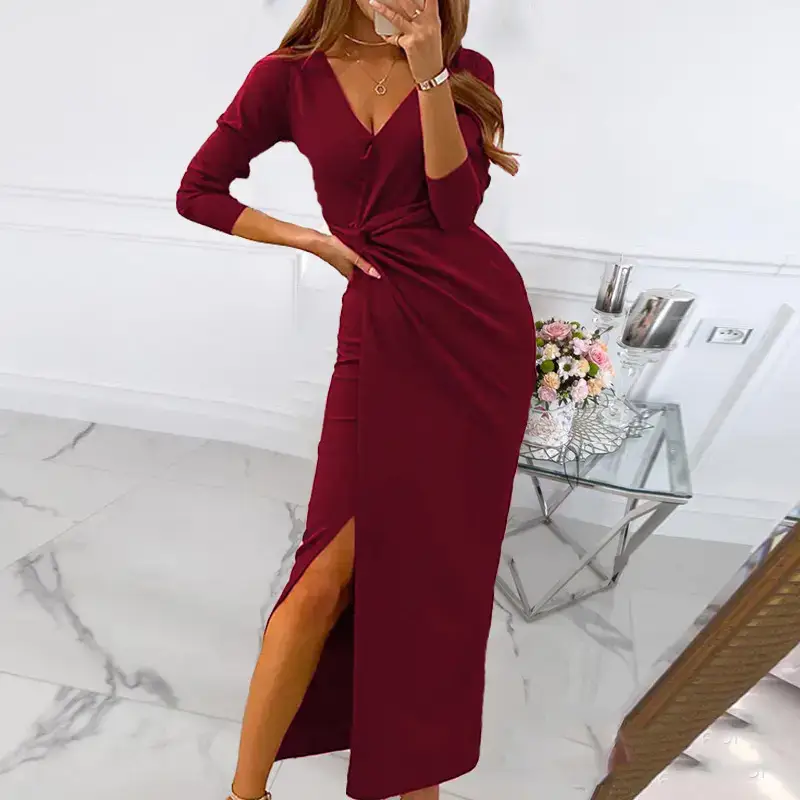 2023 Green Long Dress with V-Neck & Side Slit - Image 2