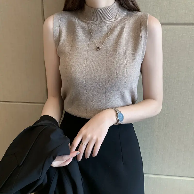 Women's Green Sleeveless Knit Top Vest - Image 9