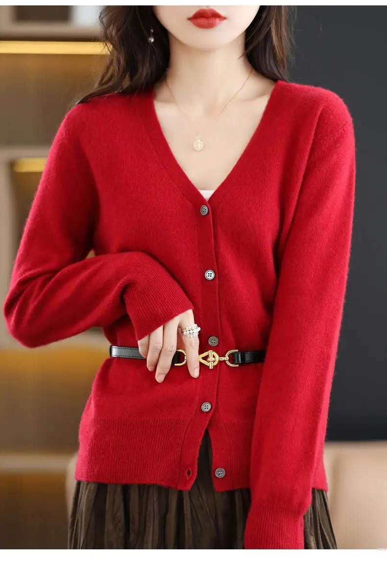 2024 New V-Neck Knitted Cardigan Women Plus Size — feature 9