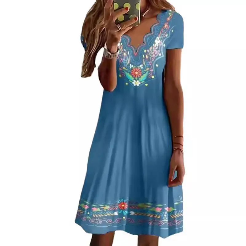 Women's Green Printed V-Neck Dress Wave Pattern - Image 11