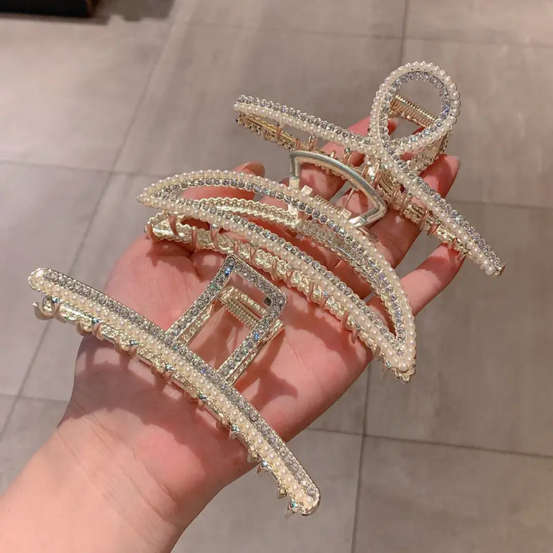 Electroplated Pearl Cyber Hair Clip for Women - Image 41