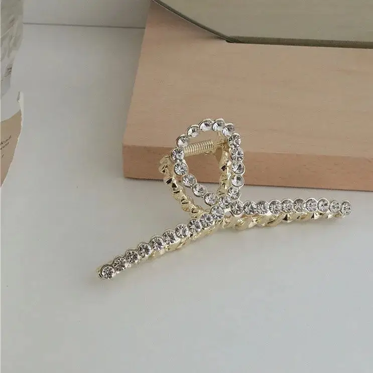 Electroplated Pearl Cyber Hair Clip for Women - Image 38