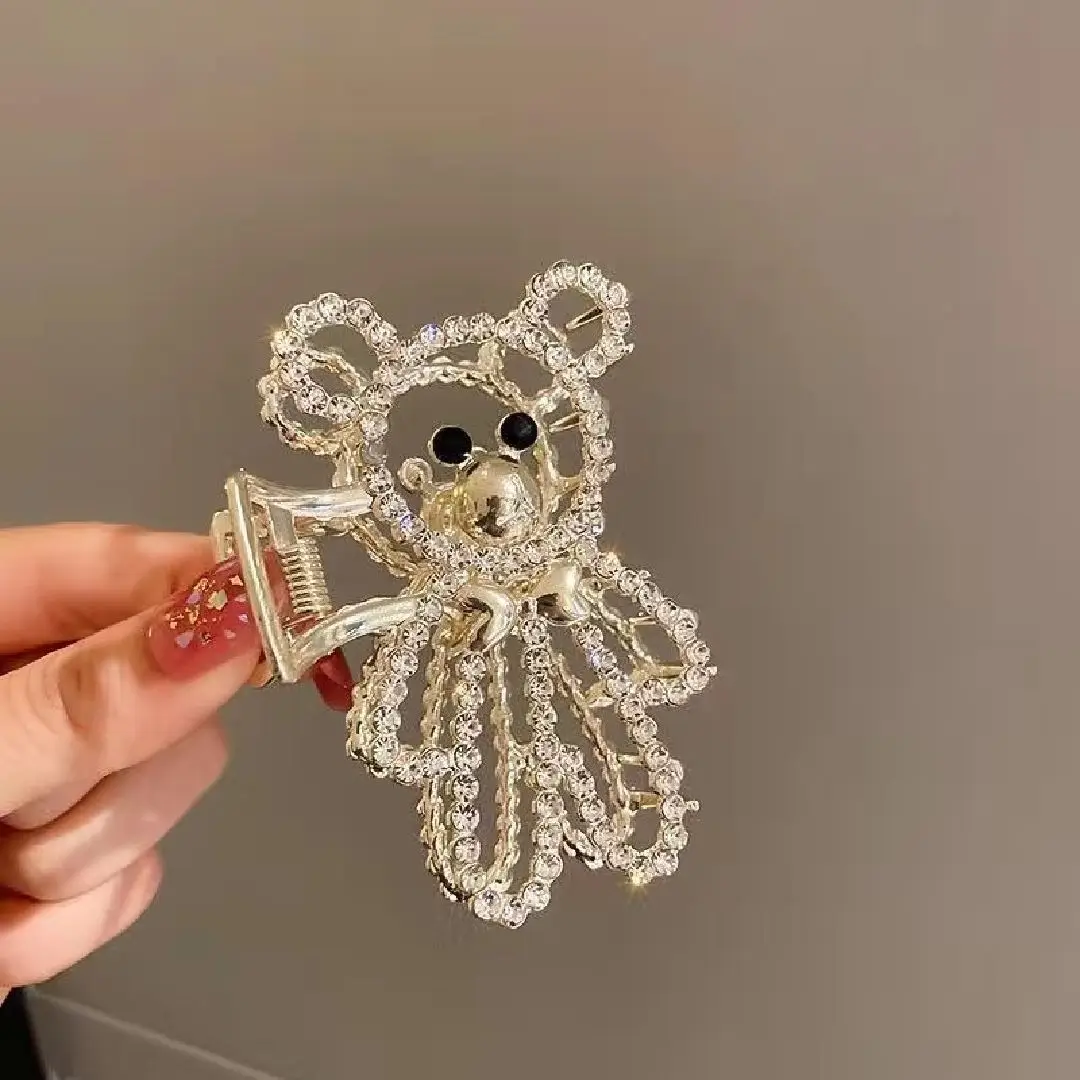 Electroplated Pearl Cyber Hair Clip for Women - Image 4