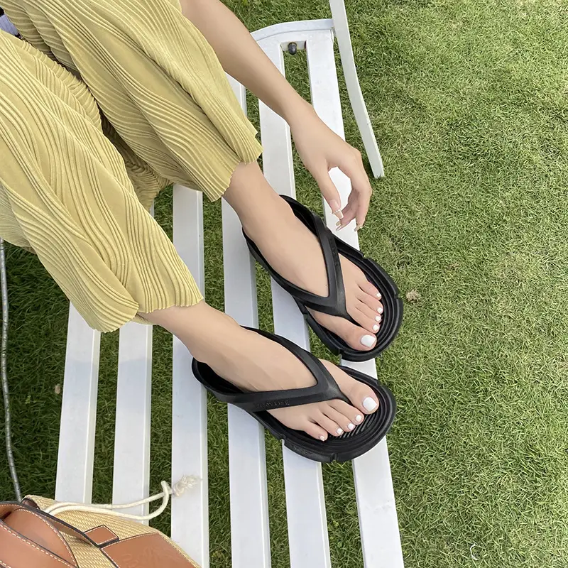 Women White Thick Sole Flat Sandals - Image 5