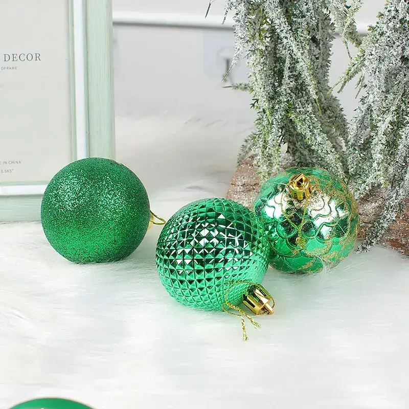 Hong Kong Love Christmas Tree Colored Balls Painted Electroplated Box