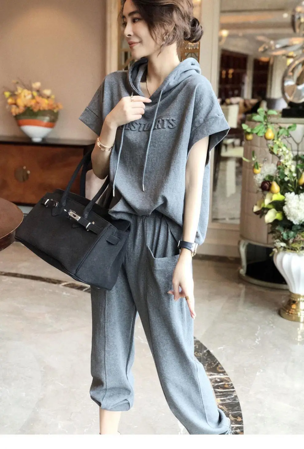 Women Grey Hooded Sweatshirt Set Large Casual Pants — feature 6