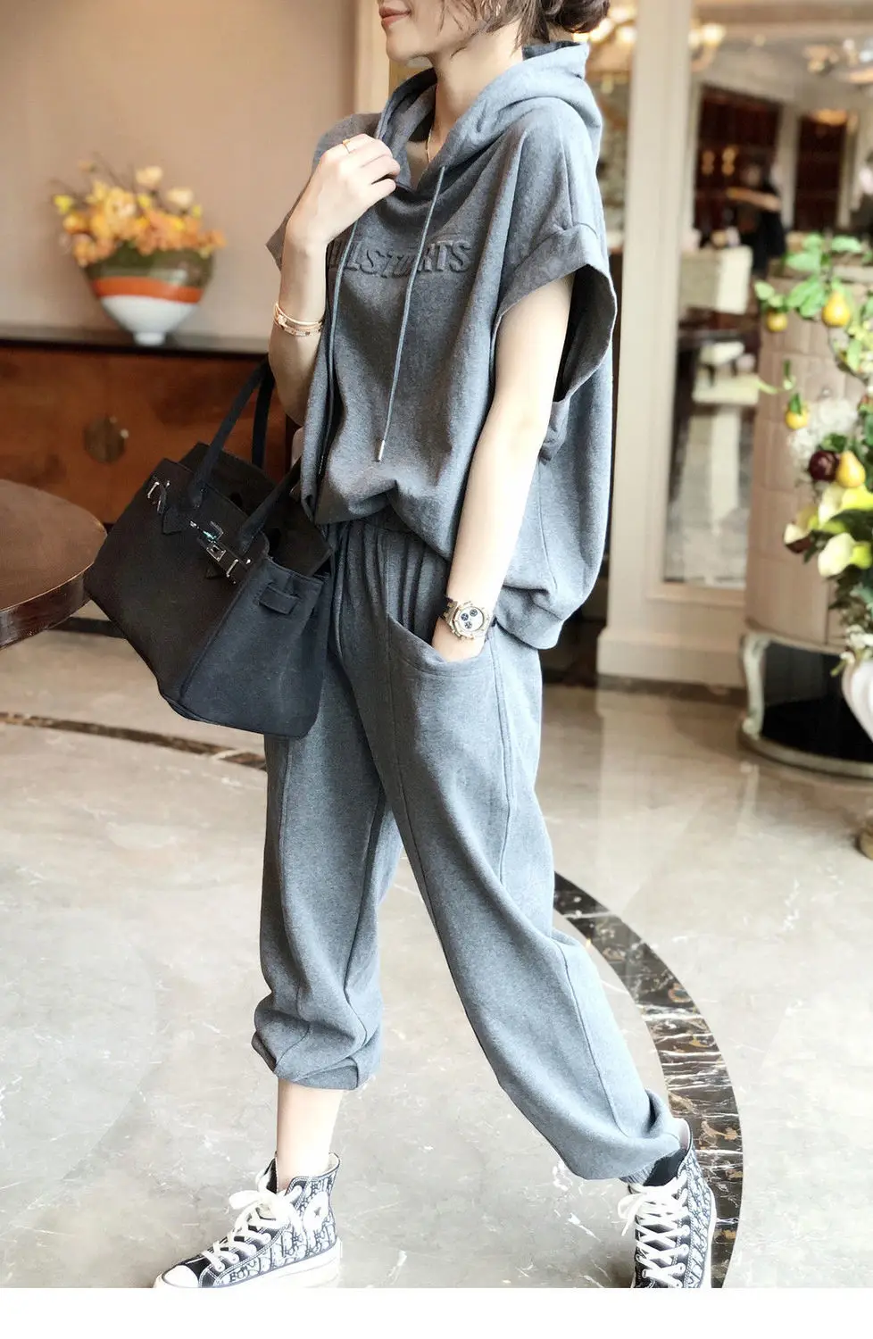 Women Grey Hooded Sweatshirt Set Large Casual Pants — feature 8