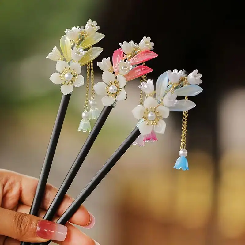 Vintage Imitation Jade Acrylic Hairpin with Holographic Finish — feature 34