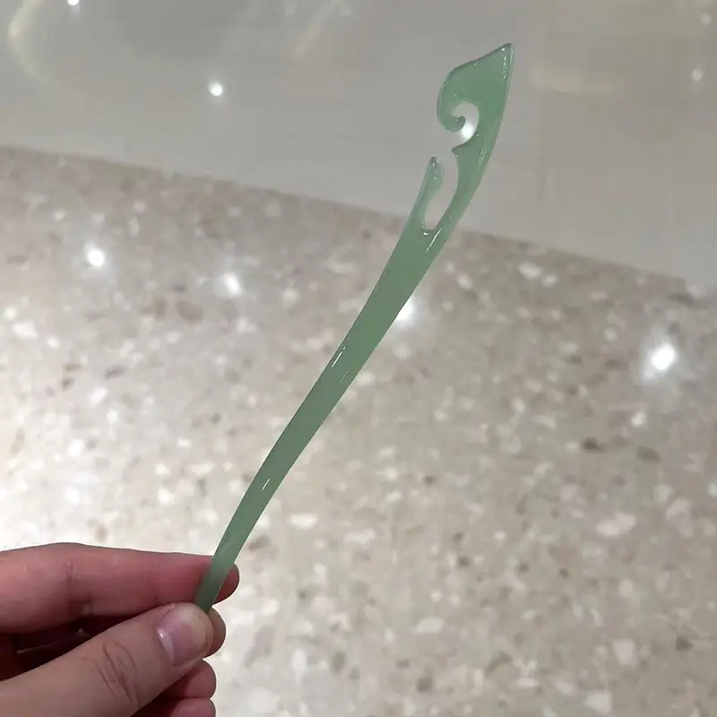 Vintage Imitation Jade Acrylic Hairpin with Holographic Finish - Image 15