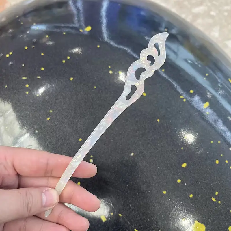 Vintage Imitation Jade Acrylic Hairpin with Holographic Finish - Image 20