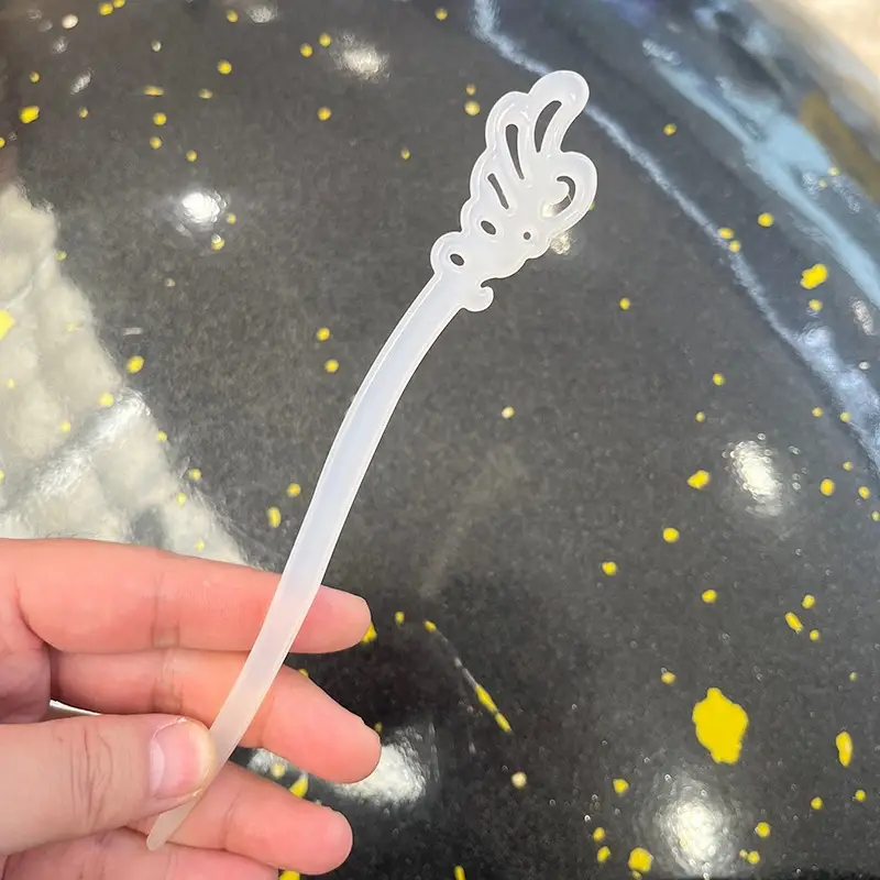 Vintage Imitation Jade Acrylic Hairpin with Holographic Finish - Image 29