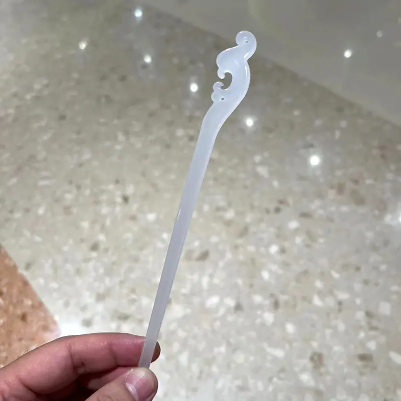 Vintage Imitation Jade Acrylic Hairpin with Holographic Finish - Image 4