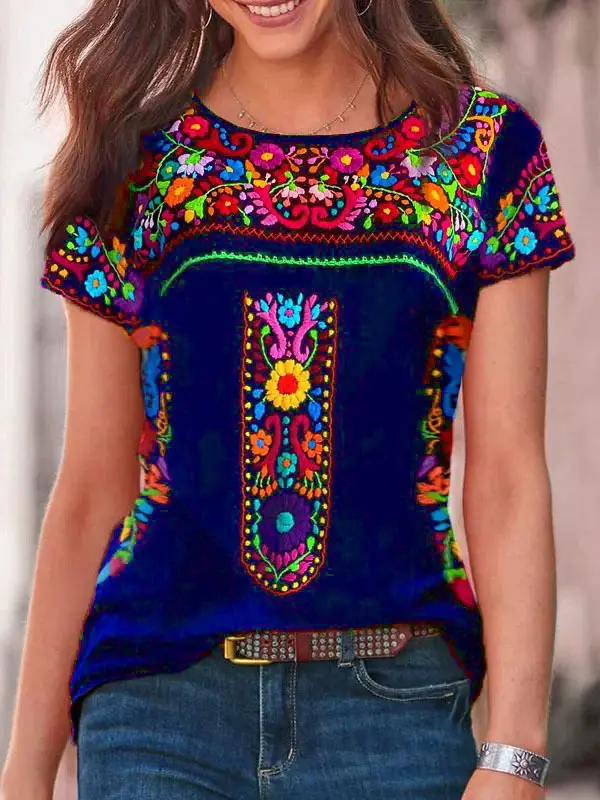 2023 Women Printed T-Shirt Black Embroidered Floral - Image 4