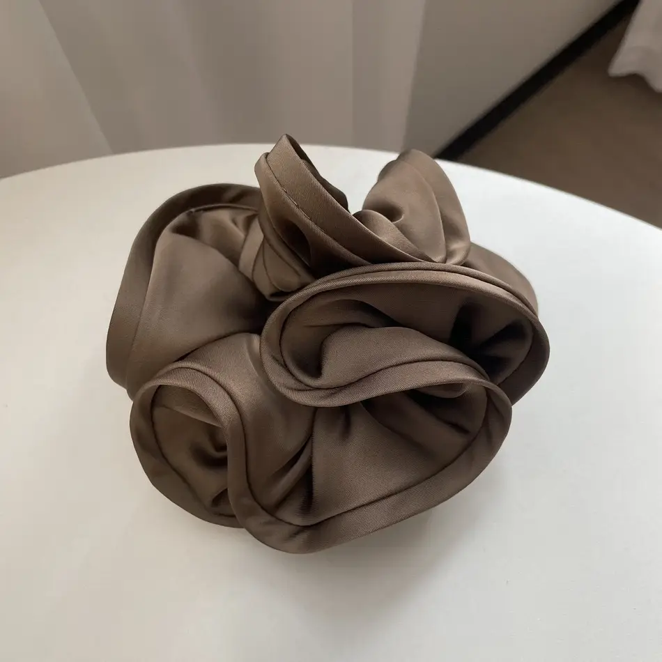 508# shallow coffee (wood ear hair ring)