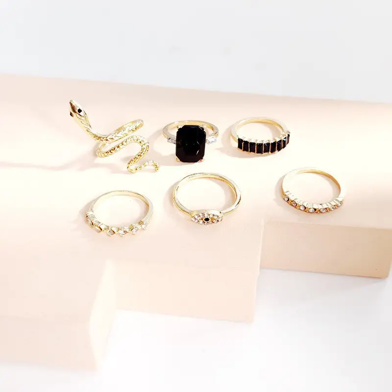 Green Crystal Snake Ring Set for Women Adjustable Gold - Image 6