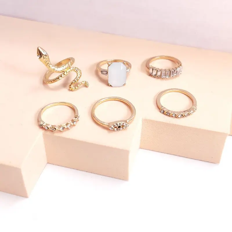 Green Crystal Snake Ring Set for Women Adjustable Gold - Image 7